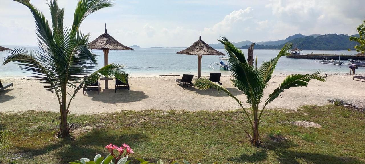 Hotel Alam Karang Gili Gede Exteriér fotografie