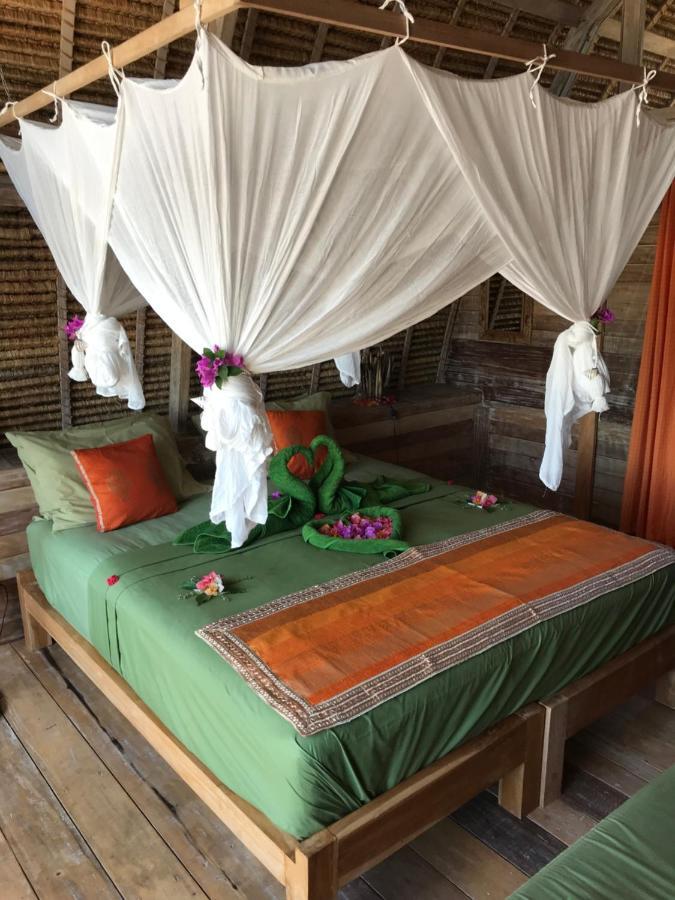 Hotel Alam Karang Gili Gede Exteriér fotografie